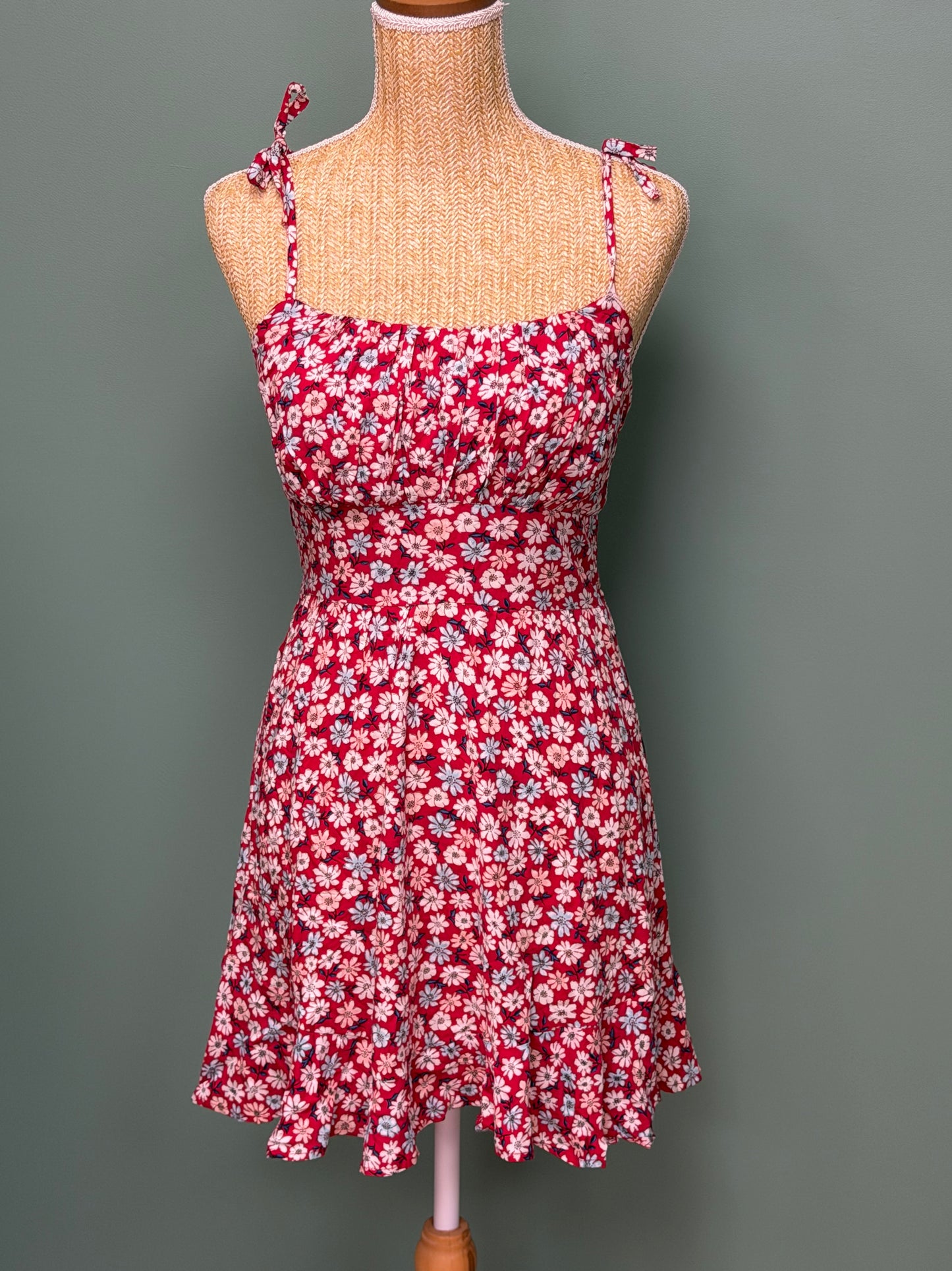 Robe fleurie rouge à bretelles nouées - Taille M