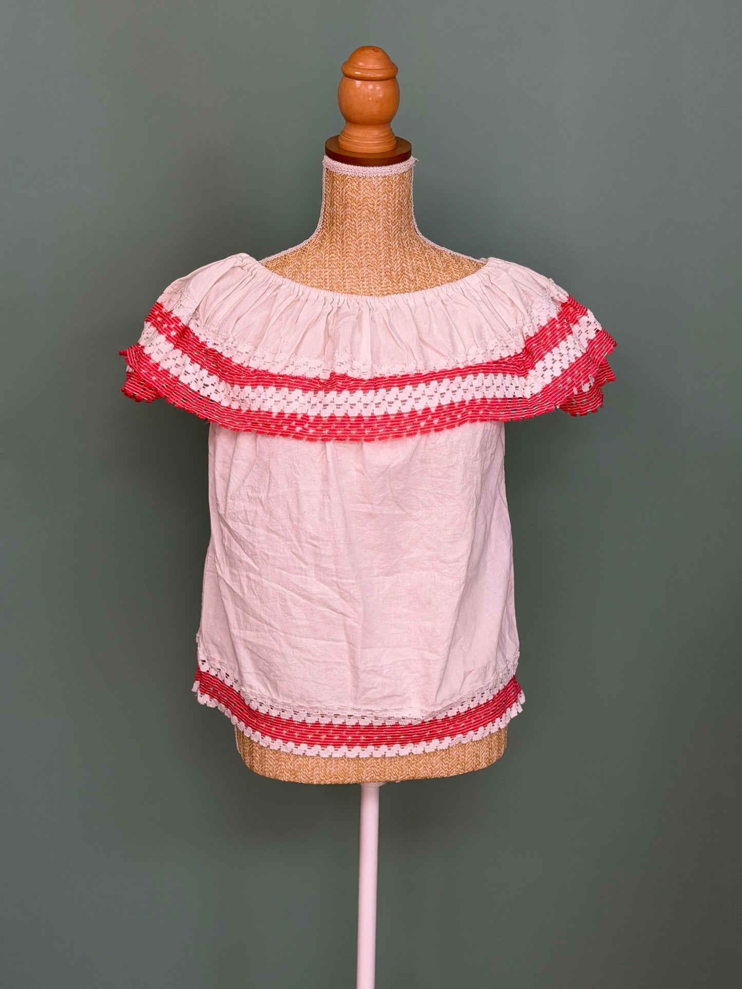 Blouse blanche bohème à épaules dénudées brodée femme M
