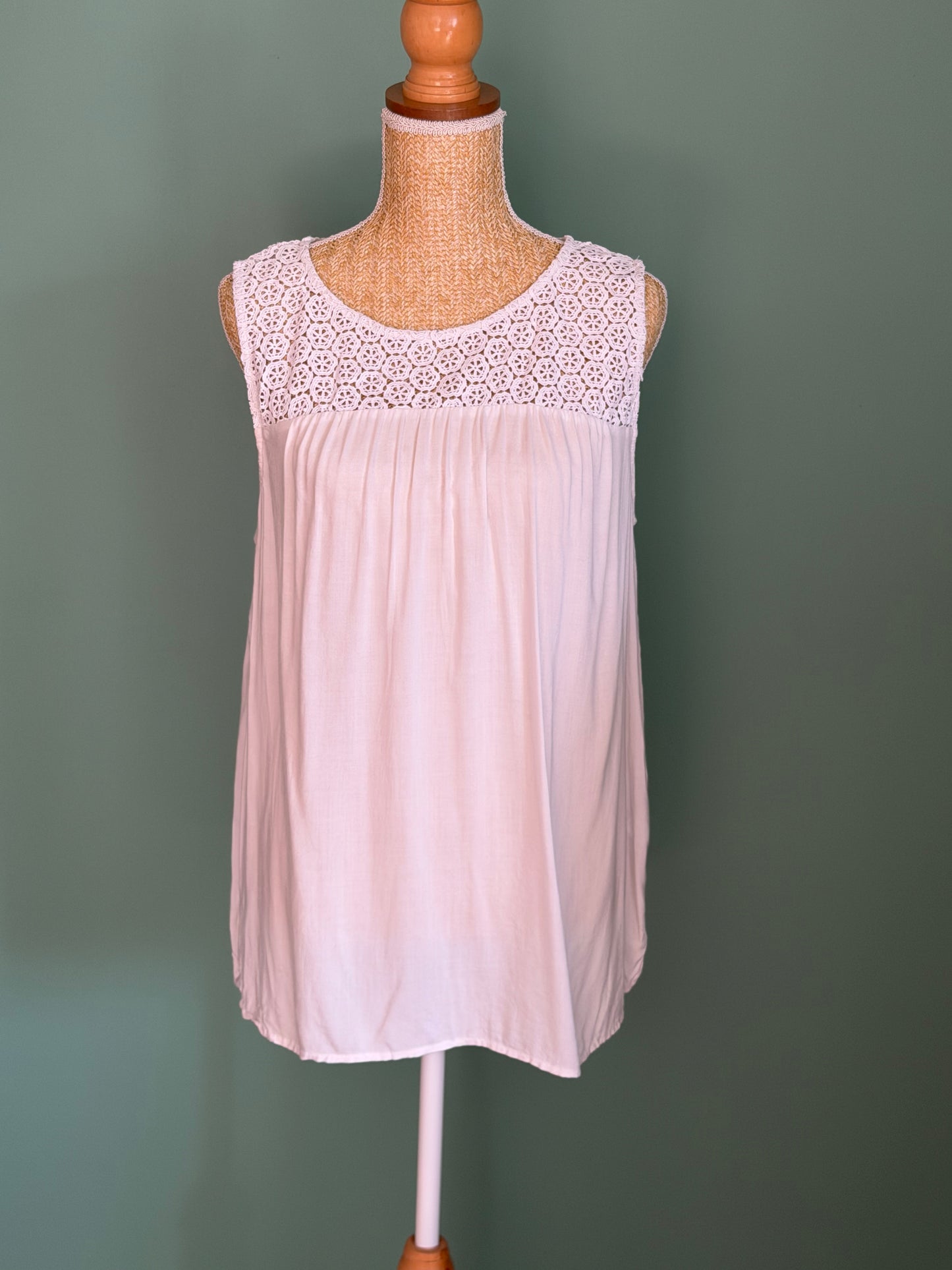 Débardeur fluide blanc avec dentelle – Taille L