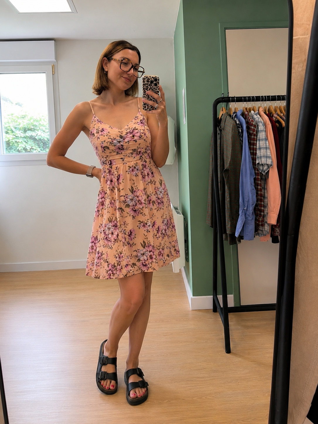 Robe fleurie beige rosé à dos lacé – Taille S