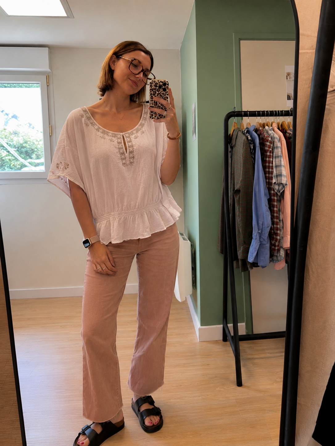 Blouse bohème blanche brodée en coton à taille élastiquée – Taille XL