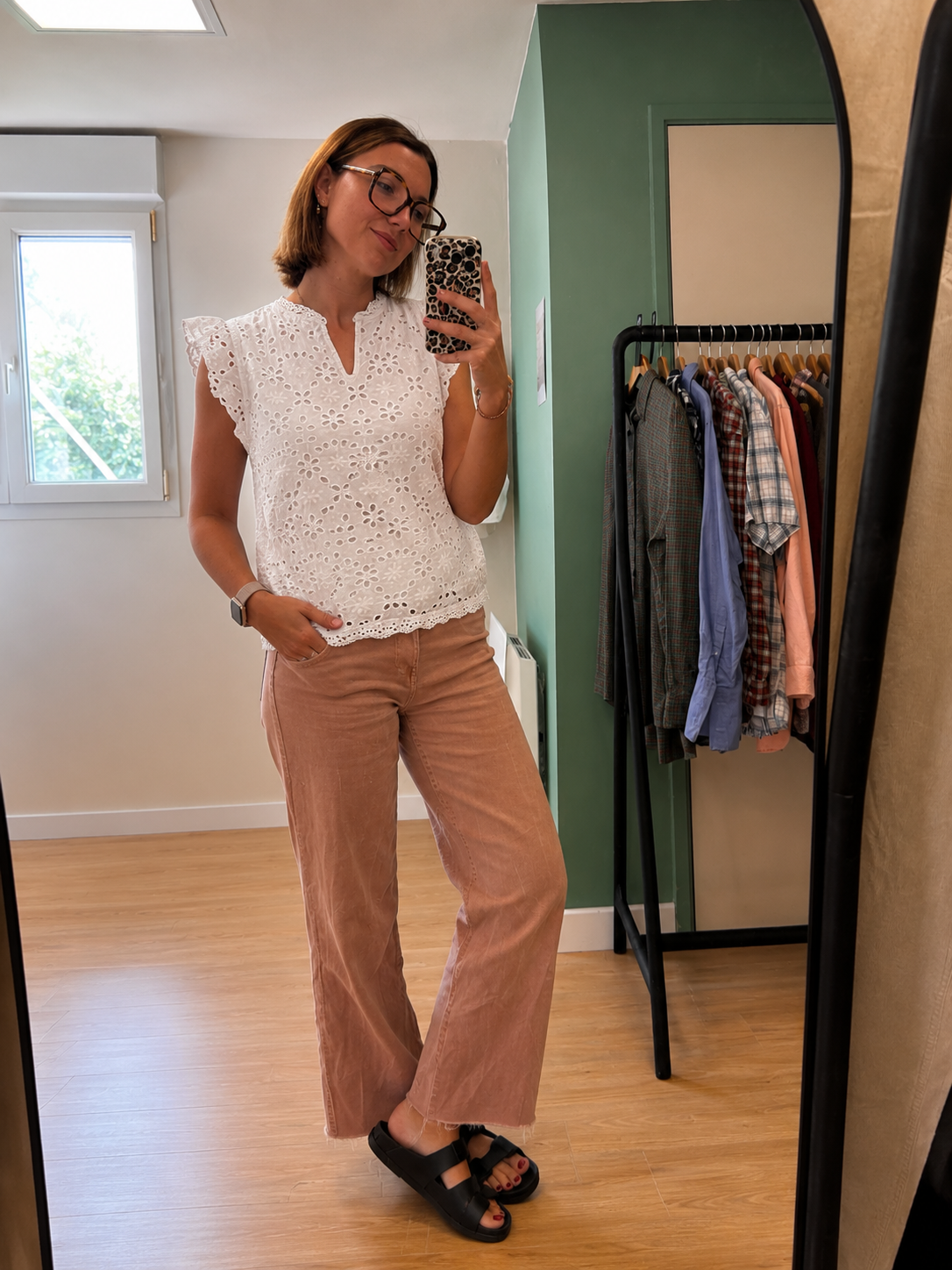 Blouse en broderie anglaise blanche à manches volantées – Taille M