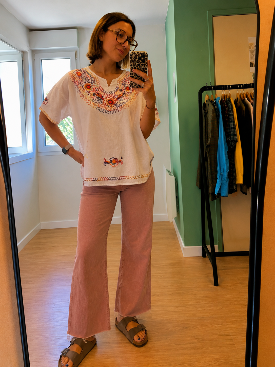 Blouse blanche brodée fleurie femme grande taille XL