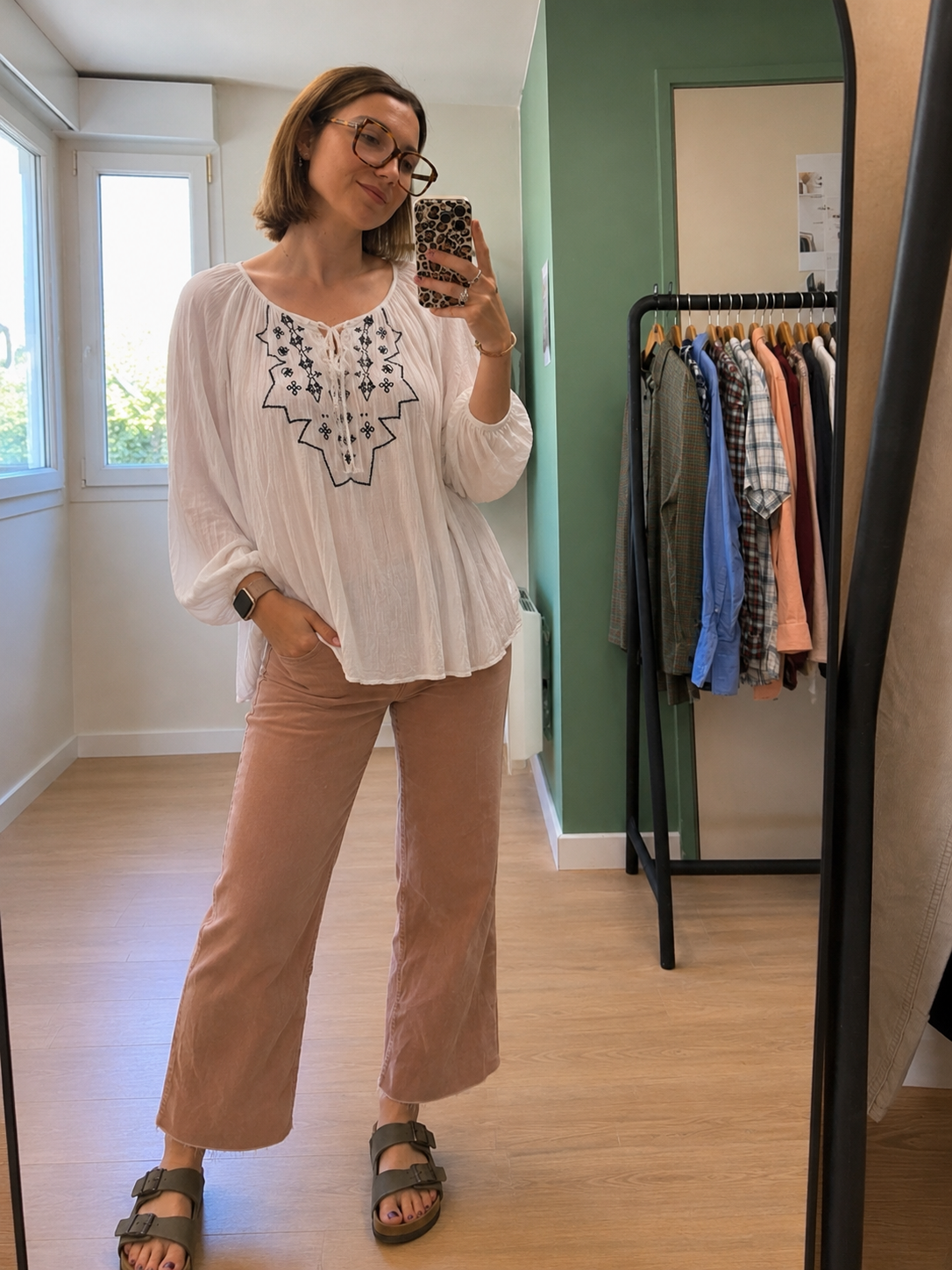 Blouse bohème blanche brodée femme grande taille XL