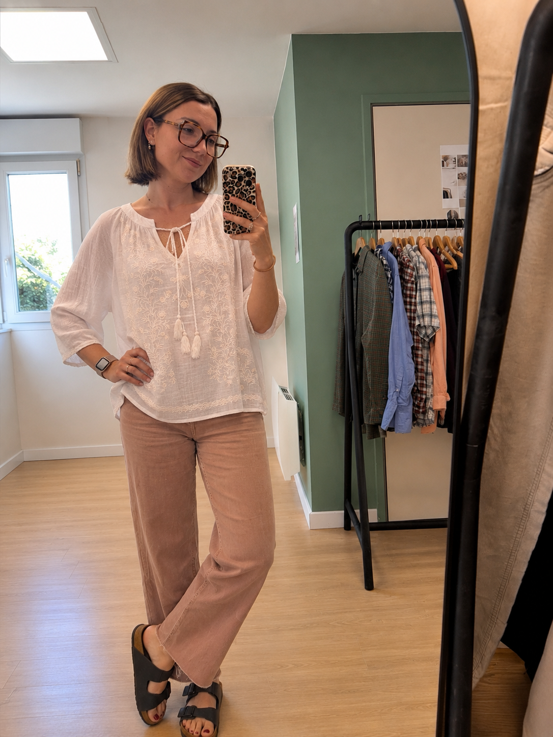 Blouse blanche brodée en coton à pompons femme M/L
