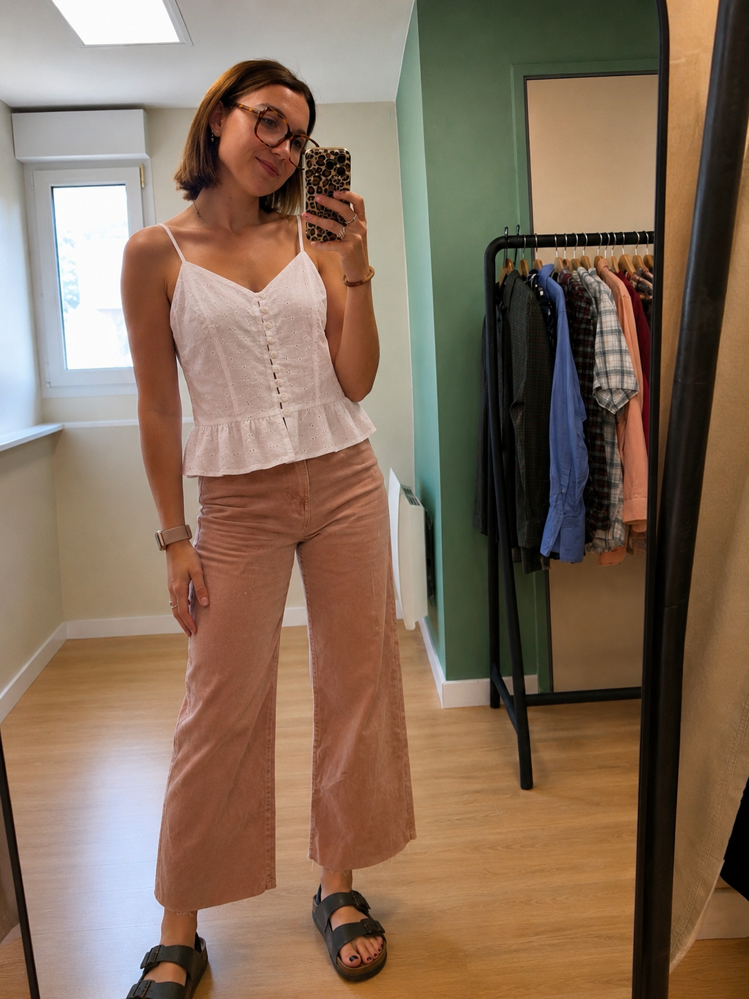 Caraco blanc en broderie anglaise à fines bretelles femme S