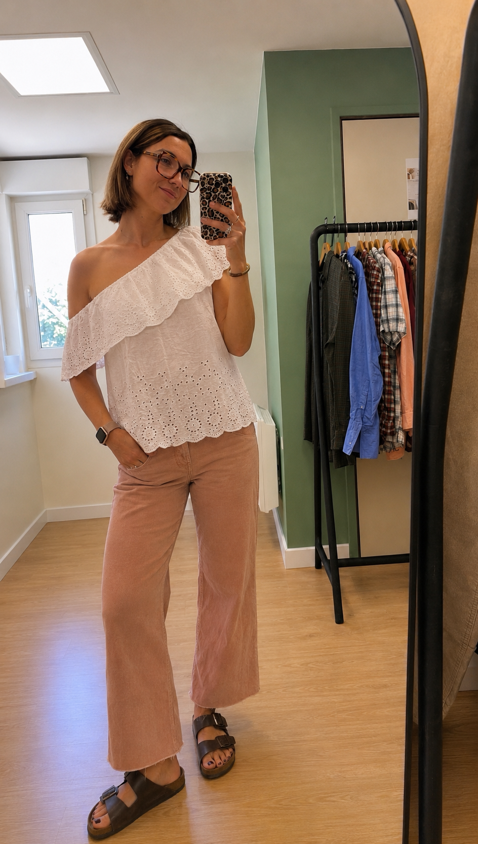 Top asymétrique blanc en broderie anglaise femme M
